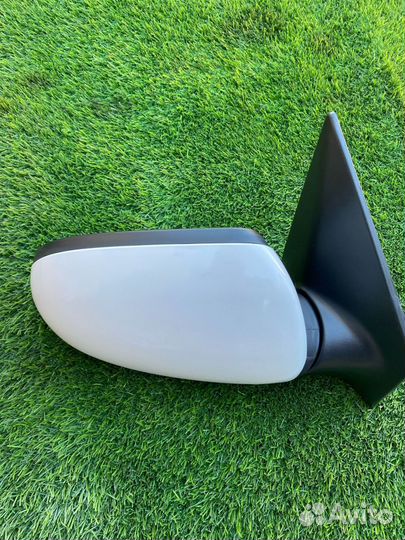 Боковое зеркало правое Kia Rio 3 2012