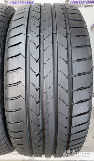 Goodyear EfficientGrip 215/40 R17 87W