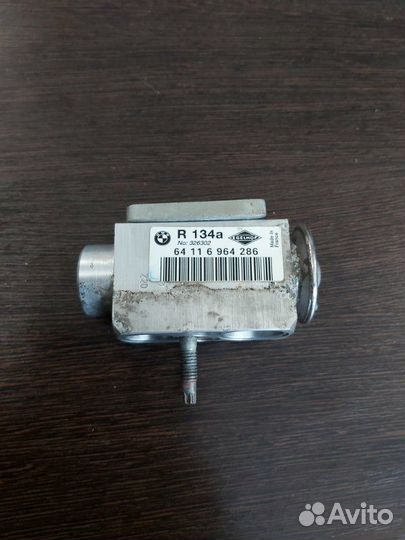 Клапан расширительный задний правый Bmw 525I E60