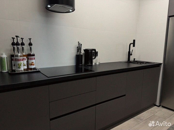 Кухня на заказ угловая кухонный гарнитур