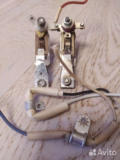 Два мультифункциональных терморегулятора