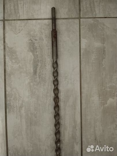 Бур по бетону