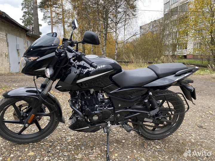 Продам мотоцикл Bajaj 180 pulsar