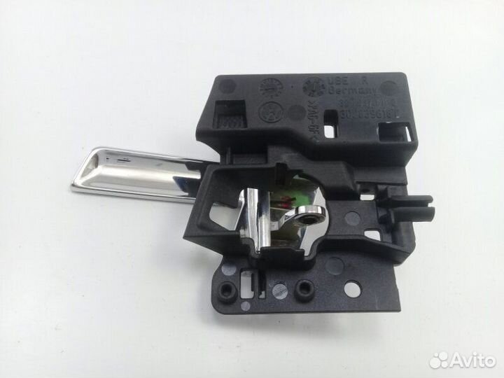 Ручка двери внутренняя передняя правая Volkswagen