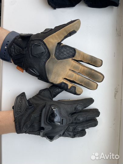 Мотоциклетные перчатки