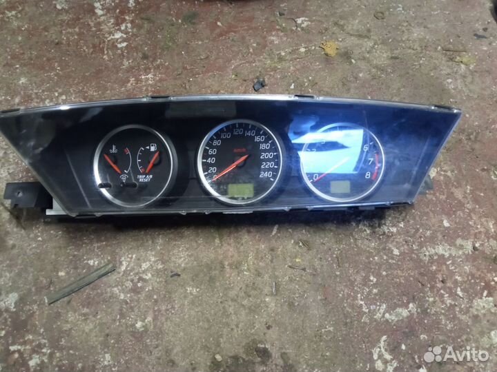 Панель приборов Nissan Primera P12 1.8 МКПП