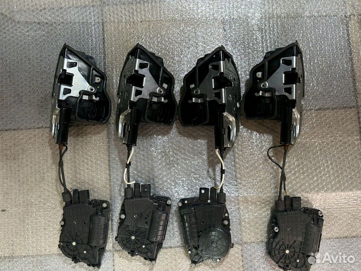 Замок двери с доводчиком BMW 7 F01