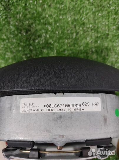 Подушка безопасности в руль Audi Q7 (4LB) 2007