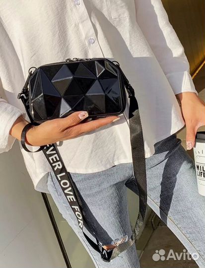 Сумка кросс-боди черная новая