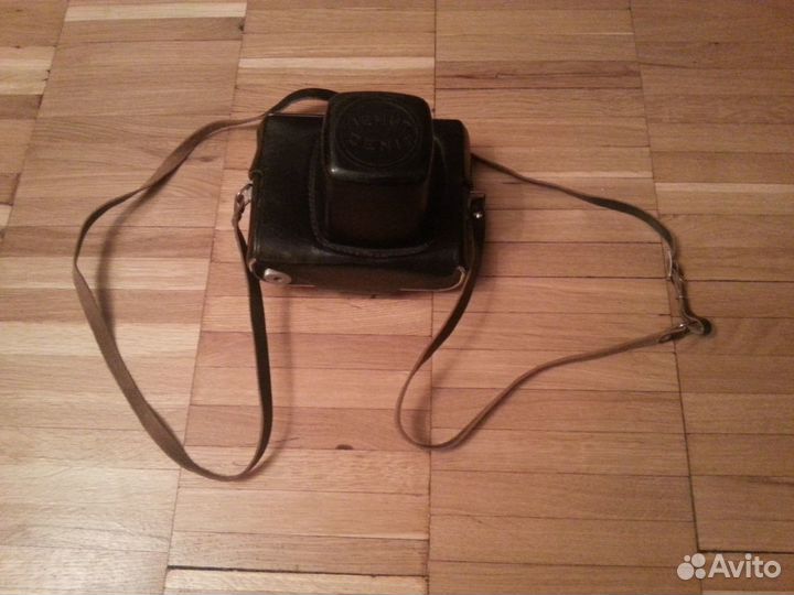 Фотоаппараты из СССР Зенит ет и Смена 8 М