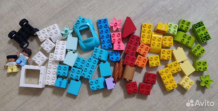 Lego Duplo много