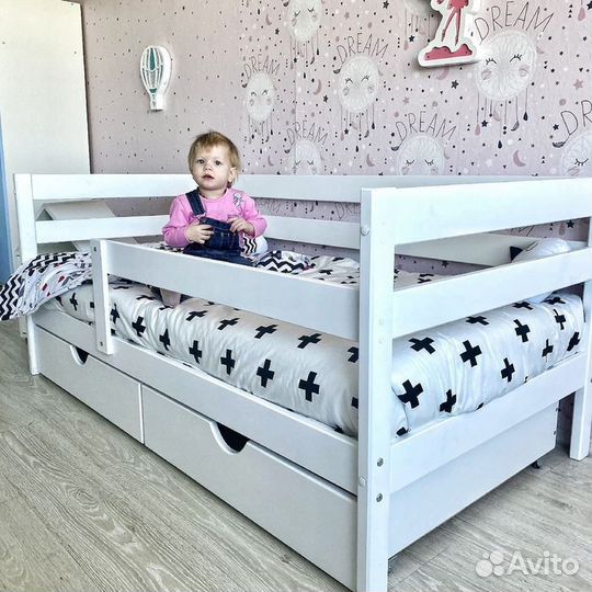 Кроватка высокий борт от 2х лет берёза софа