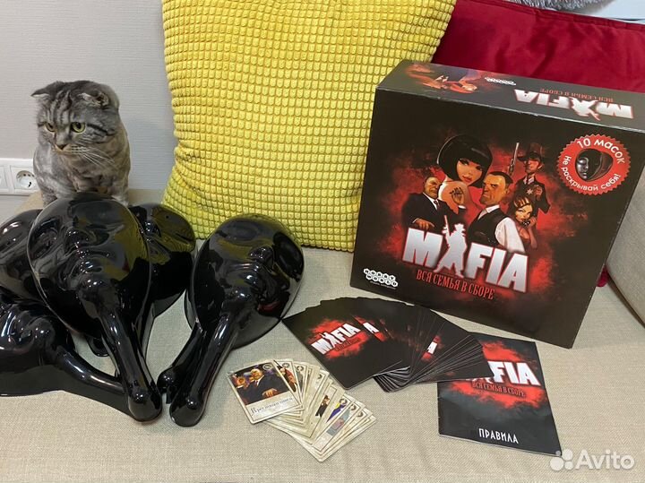 Игра настольная Мафия Mafia с масками Hobby World