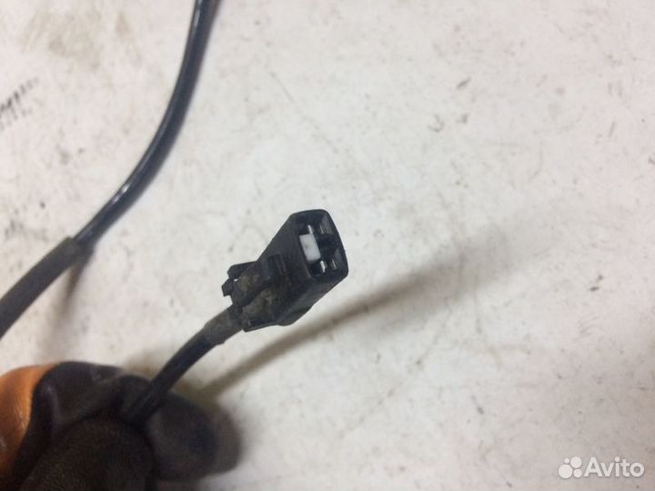 Датчик abs передний левый Hyundai Elantra