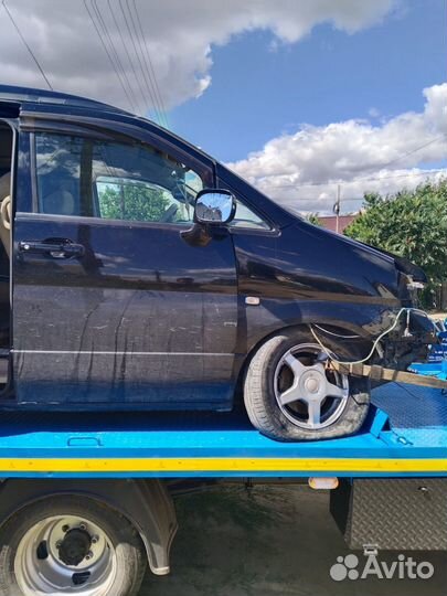 Nissan serena c24