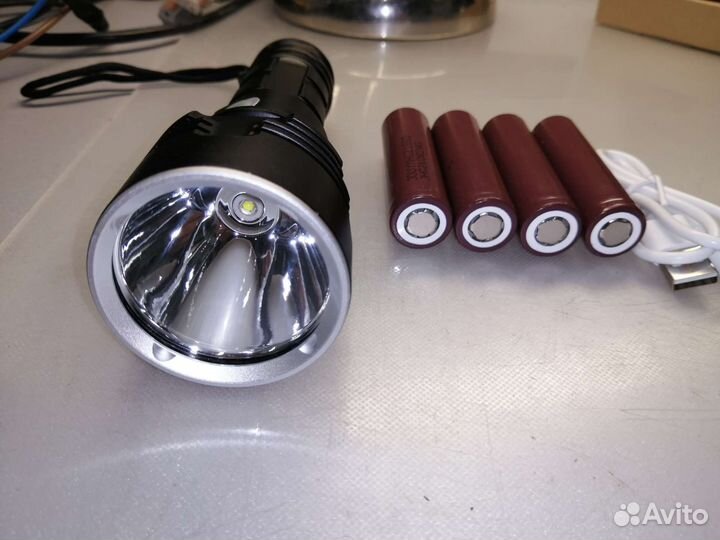 Фонари поисковые P70 и L2 + 4 акб