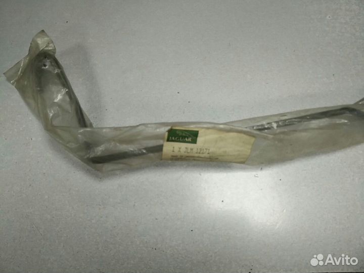 Трубка рулевого механизма Jaguar XJ