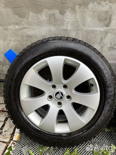 Колеса в сборе R16 зимние 5x112 skoda yeti