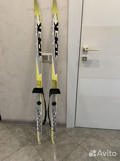 Лыжи беговые детские 150 см