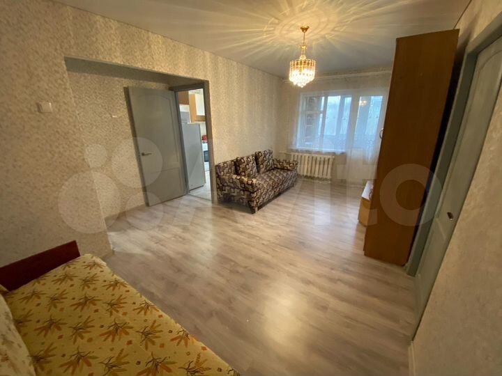 2-к. квартира, 57 м², 4/4 эт.
