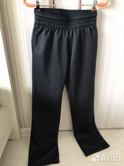 Спортивный костюм Reebok. Можно купить отдельно