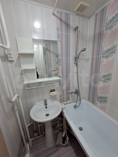 2-к. квартира, 47 м², 2/5 эт.