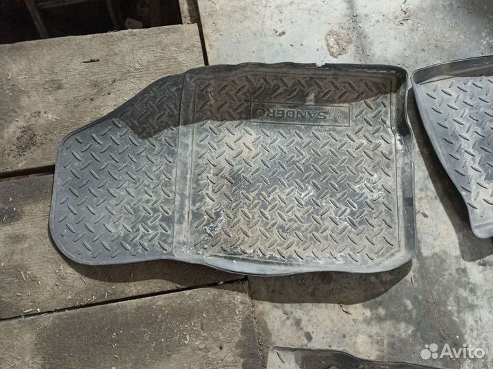Ковры резиновые рено сандеро