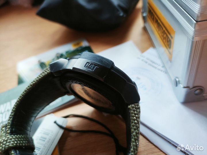 Бронебойные часы CAT caterpillar