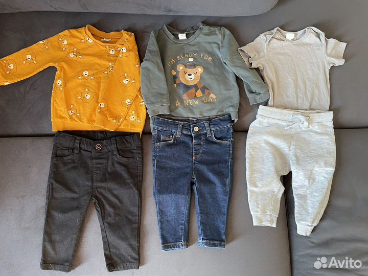 Красивый набор одежды для малыша