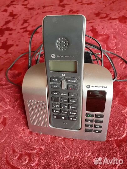 Беспроводной телефон