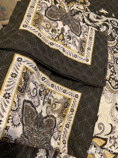 Плед на двуспальную кровать