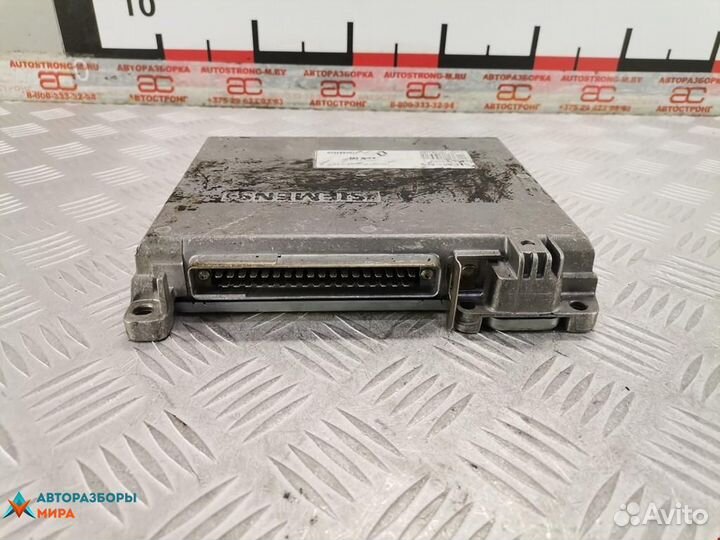 Блок управления двигателем Renault Safrane 1994