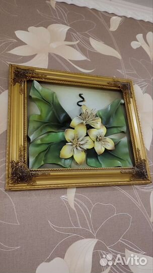 Картина из кожи