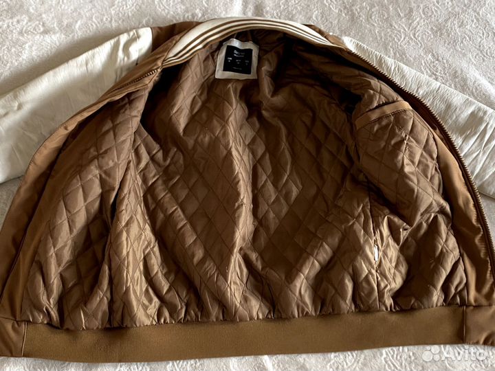 Куртка демисезонная Bershka