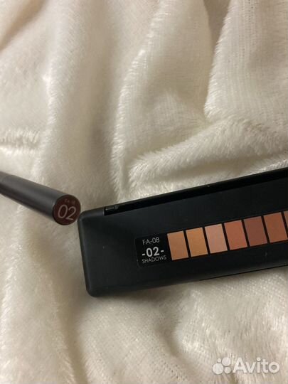 Палетка теней focallure