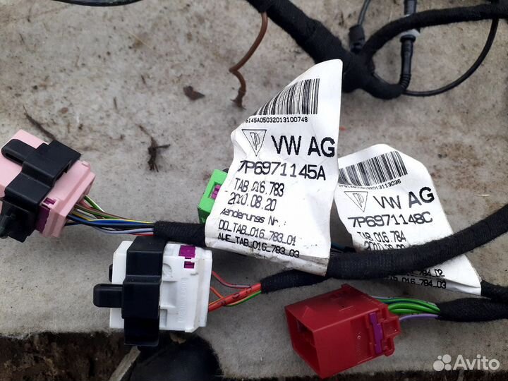 Проводка багажника Volkswagen Touareg NF