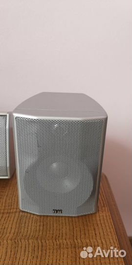 Комплект акустических колонок системы Elac 3 шт