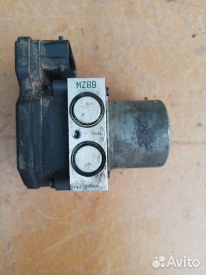 Блок ABS (насос) Kia Cerato 2008-2013 г