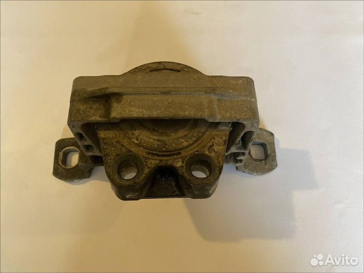 Опора двигателя правая Ford Focus
