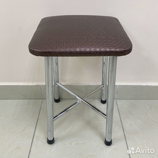 Табурет / кухонный / в наличии / новый