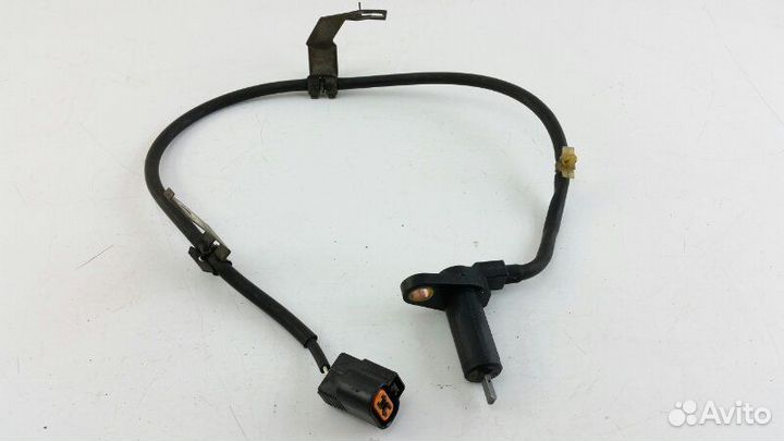 Датчик abs задний правый Mitsubishi Outlander CU2W