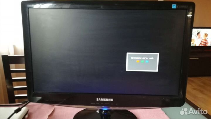 ЖК монитор Samsung 19'