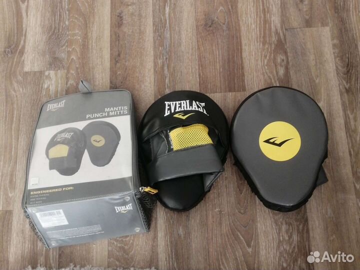 Боксерские лапы everlast