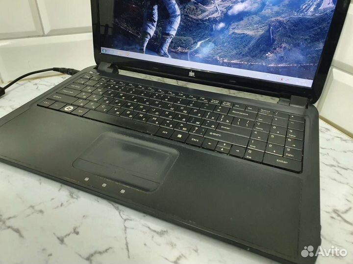 Ноутбук DNS GT540