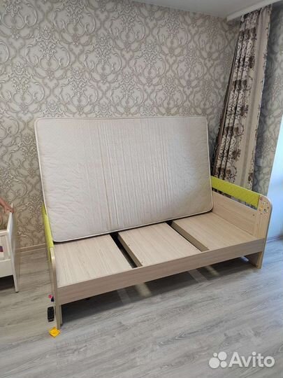Детская кровать от 3 лет с матрасом бу