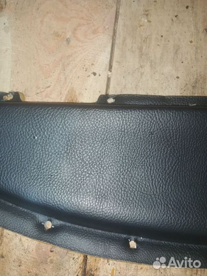 Правая накладка двери кожа Dodge Stratus 2002г