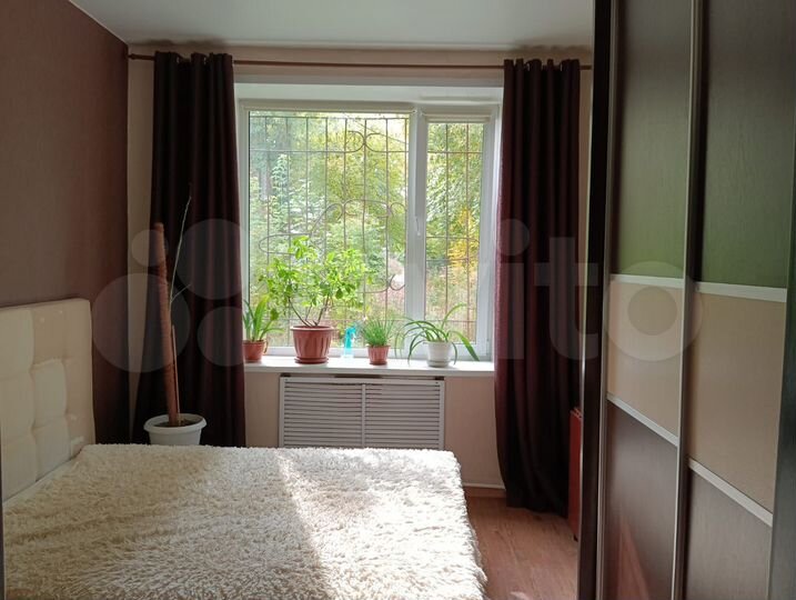 3-к. квартира, 64 м², 1/2 эт.