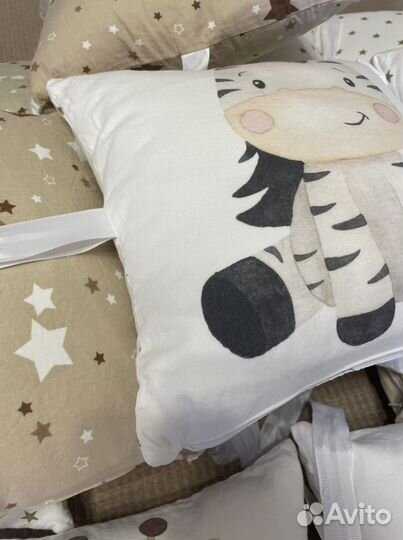 Бортики подушки в детскую кроватку