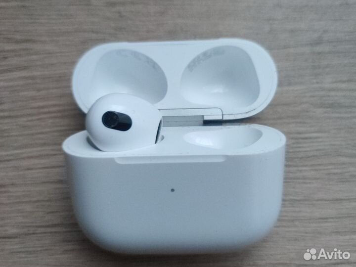 Беспроводные наушники apple airpods 3