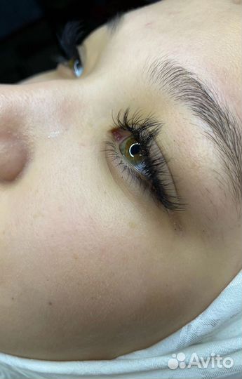 Наращивание ресниц модель на дому